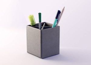 Bæredygtig penneholder i genbrugspap