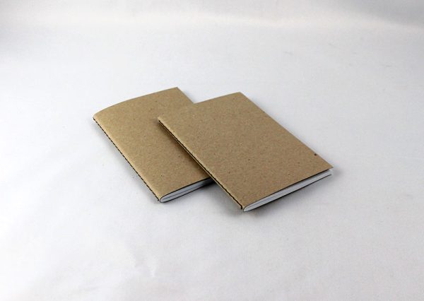 Bæredygtig notesbog A6 i natur genbrugspapir